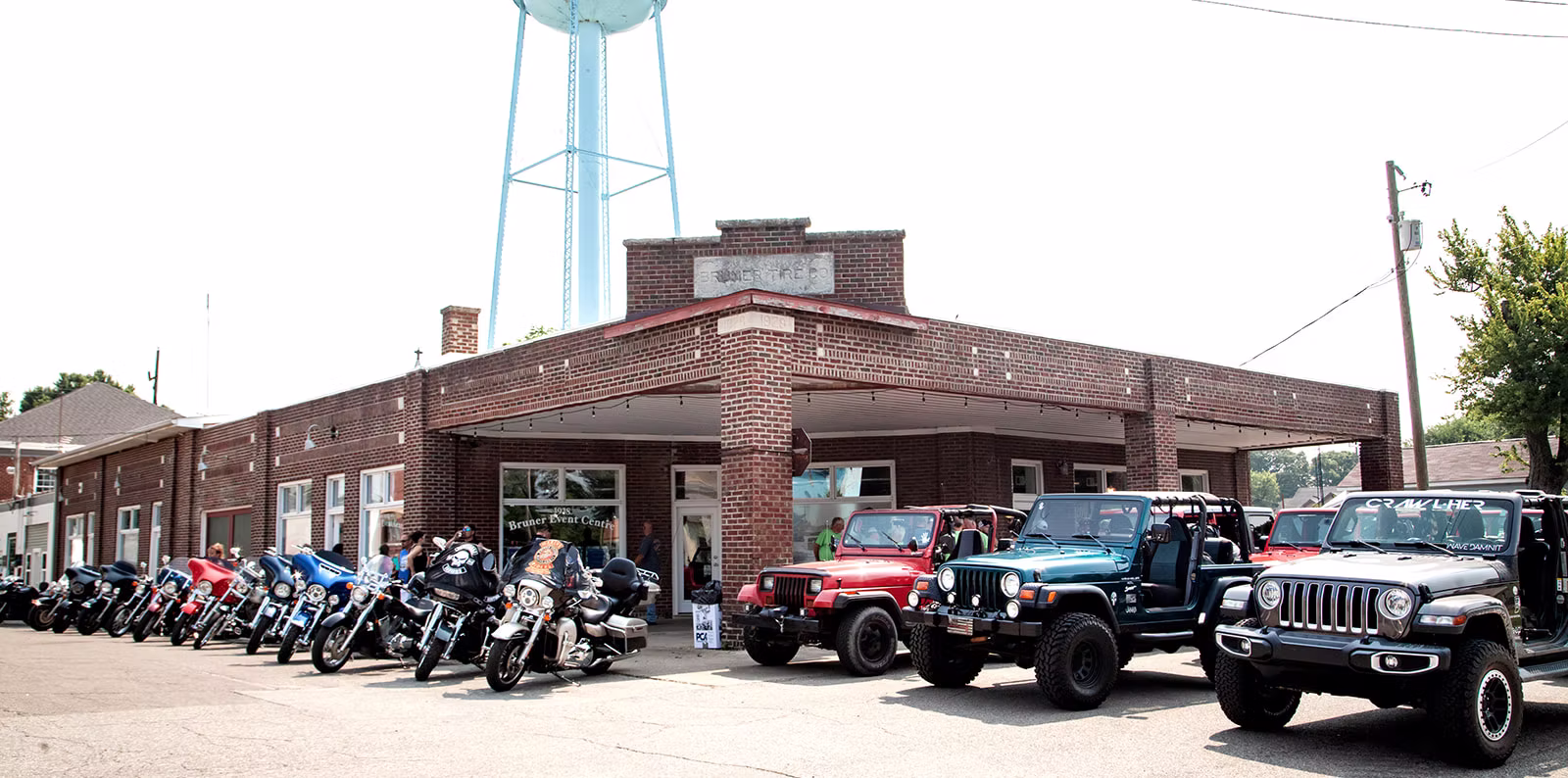 Participants in the Choppers for Coppers benefit ride